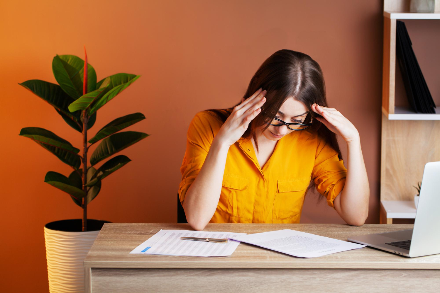 E vërteta e largimit të stafit: Pse paratë nuk janë faktori kryesor